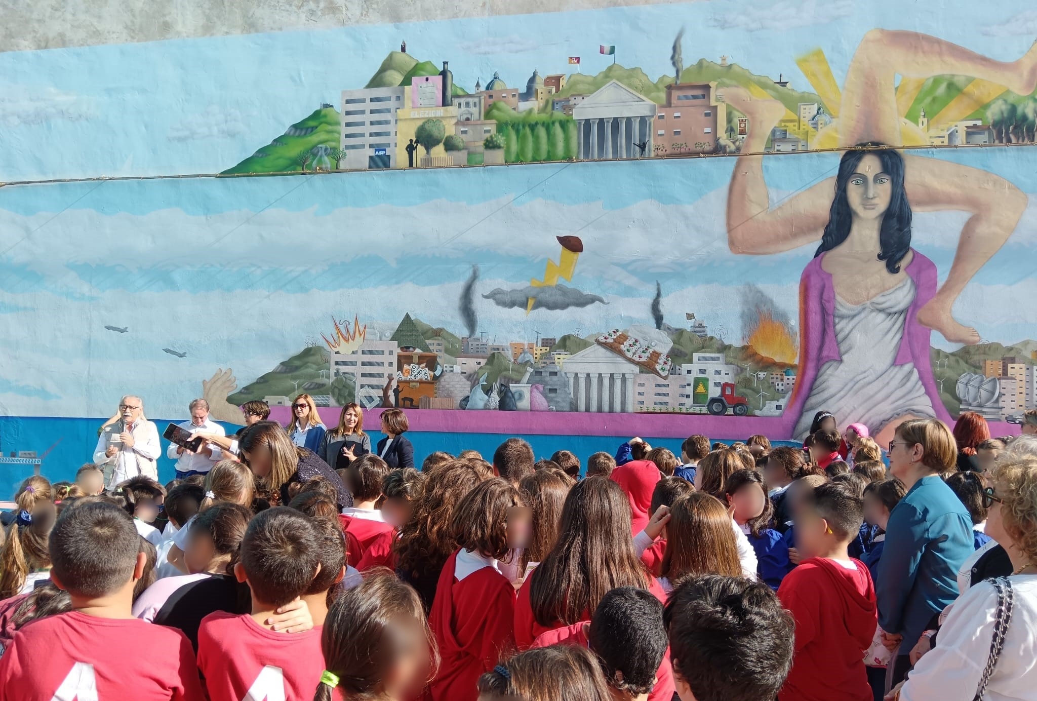 Democrazia Partecipata: inaugurato un murale alla scuola Mazzini