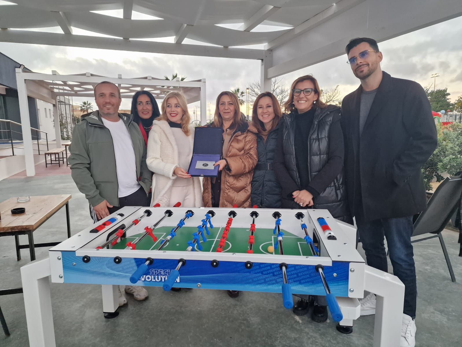 Kiwanis Club Trapani dona un calciobalilla paralimpico al Comune di Erice. Collocato al Giardino dello Sport “Falcone e Borsellino”