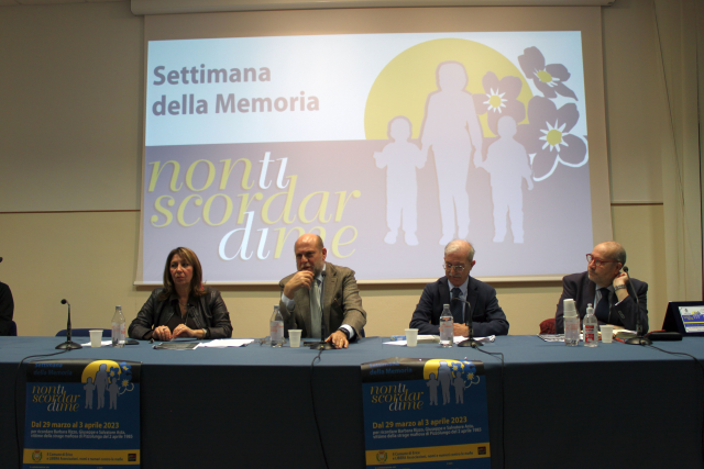 Oggi la seconda giornata di "Non ti scordar di me". Premiati gli studenti che hanno partecipato al Concorso Giornalistico Santo della Volpe