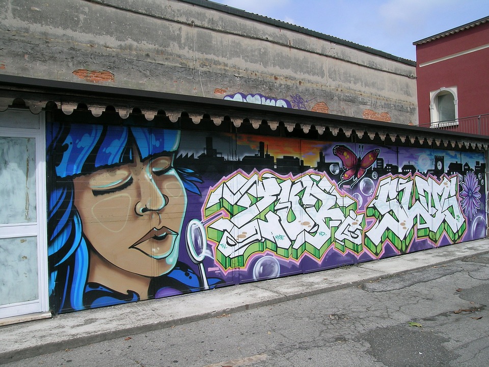 Scoperto il murales dedicato a Nino Via