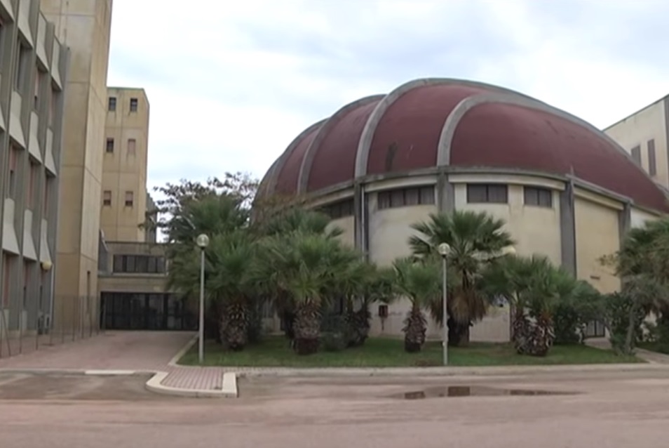 Teatro Tito Marrone di Erice fra gli interventi di manutenzione di immobili regionali