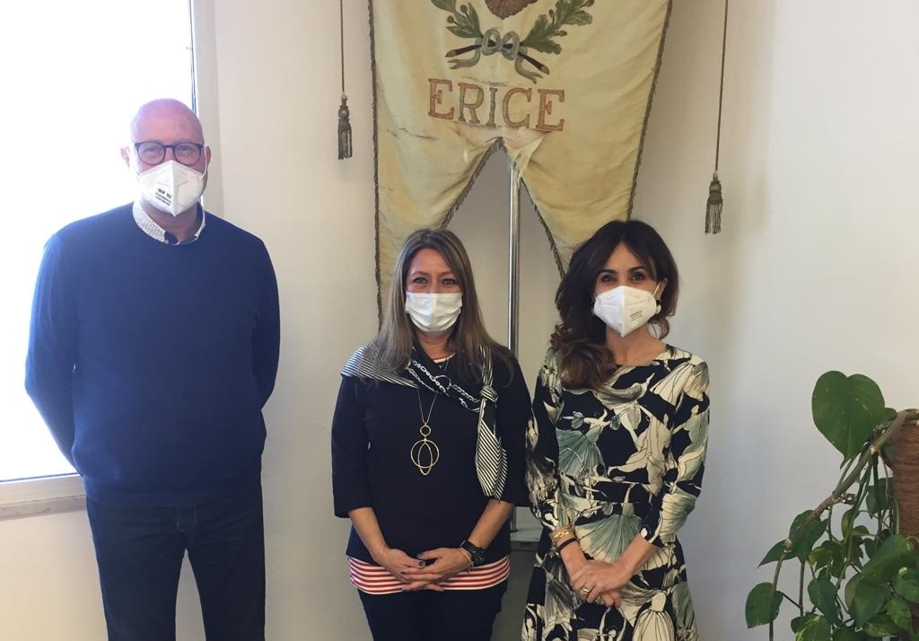 Insediata la nuova segretaria del Comune di Erice, l’avvocato Caterina Pirrone
