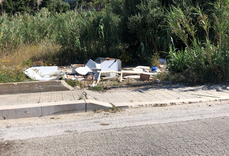 Precisazioni dell’assessore Di Marco sulle segnalazioni di abbandono dei rifiuti