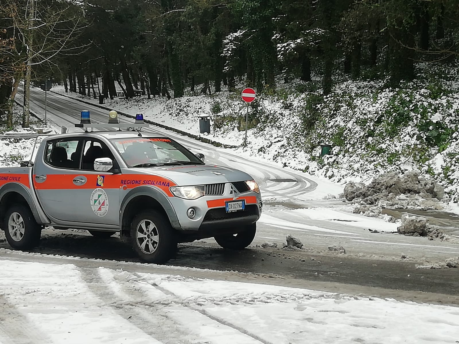 Emergenza neve: alle 15 verranno riaperte le strade di accesso ad Erice